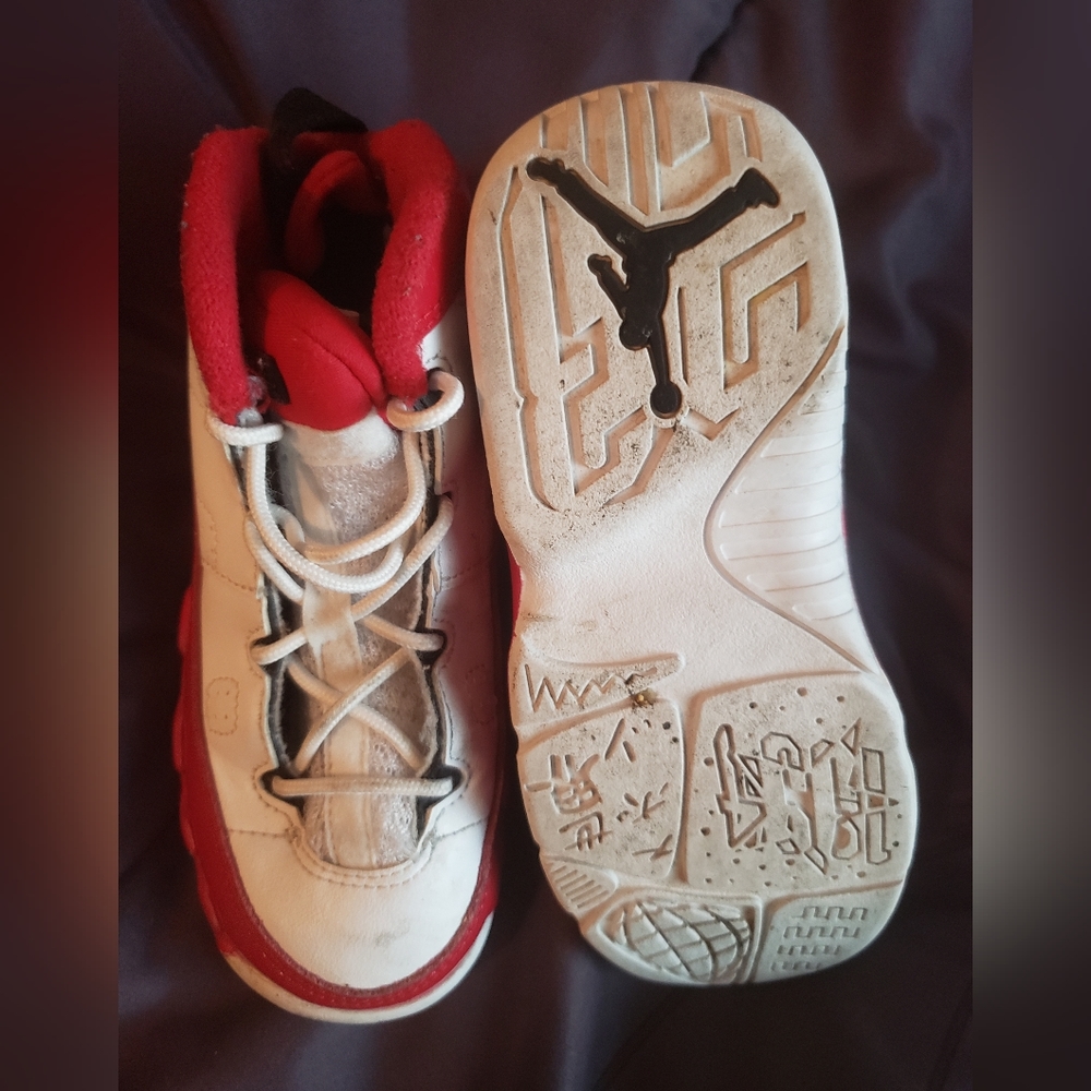Jordans - Picture 3 of 3